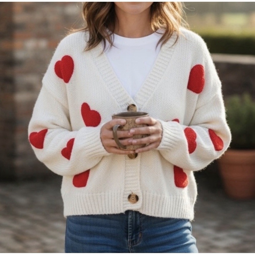 Luna + Ivy Anthropologie Knit ‎ Button Up Cardigan 3D Appliqué Hearts Size Large